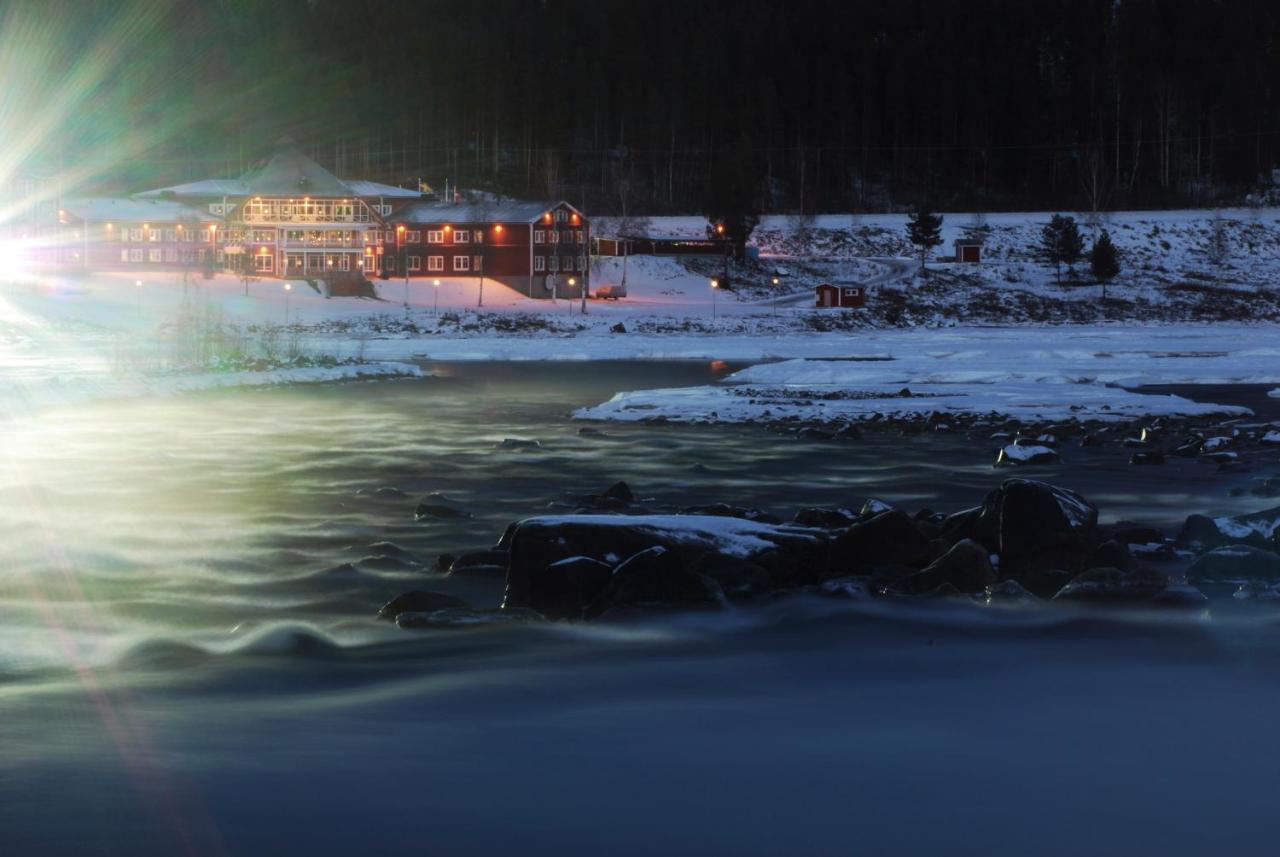 Hotell Storforsen Bredsel المظهر الخارجي الصورة